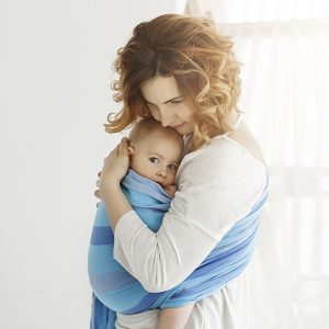 Mi bebé vomita cada vez que lacta. ¿Eso es malo?  ¿Qué debo hacer?